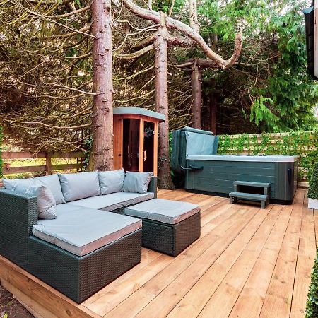 Pink Spa Nest Blairgowrie and Rattray Εξωτερικό φωτογραφία