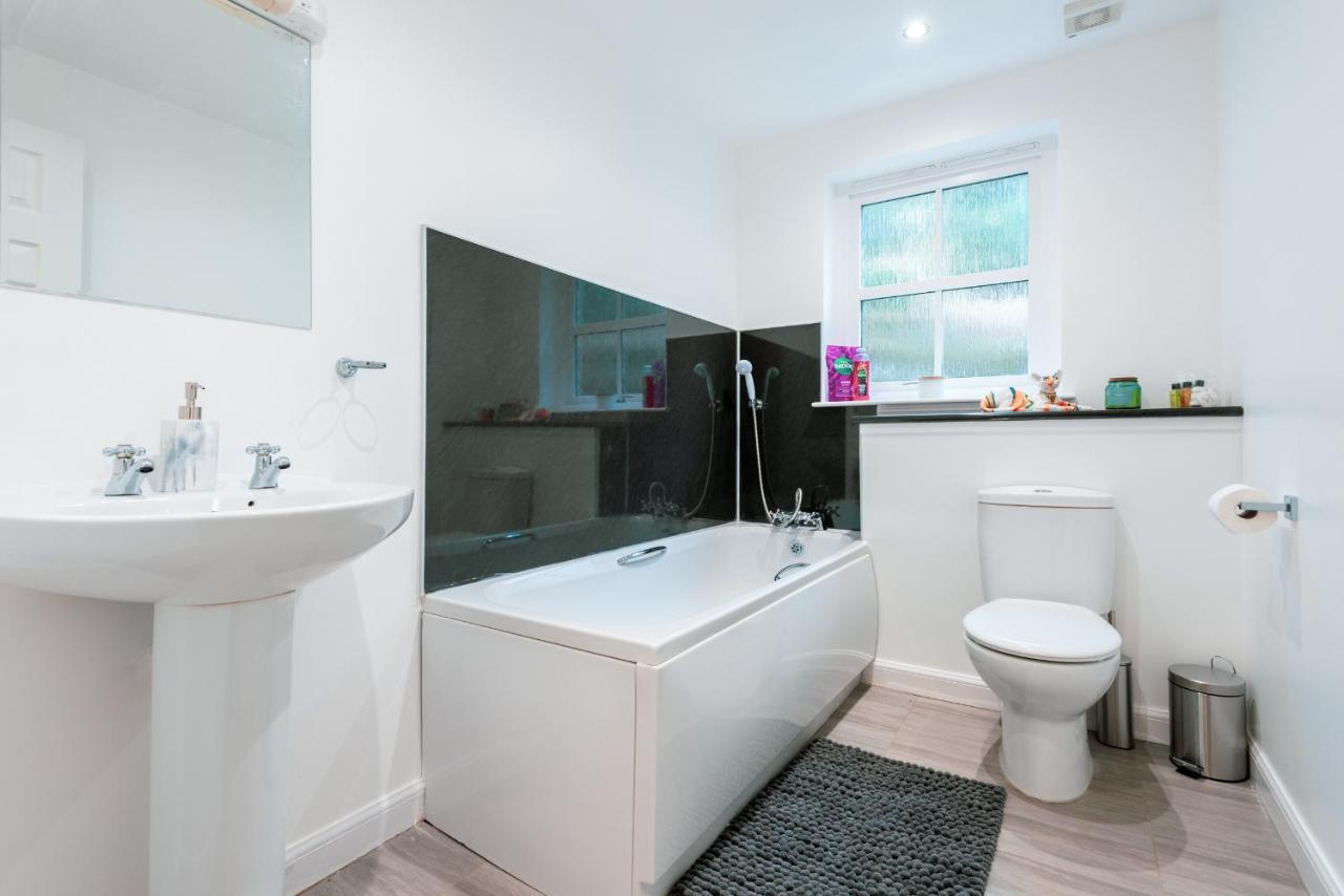 Pink Spa Nest Blairgowrie and Rattray Εξωτερικό φωτογραφία